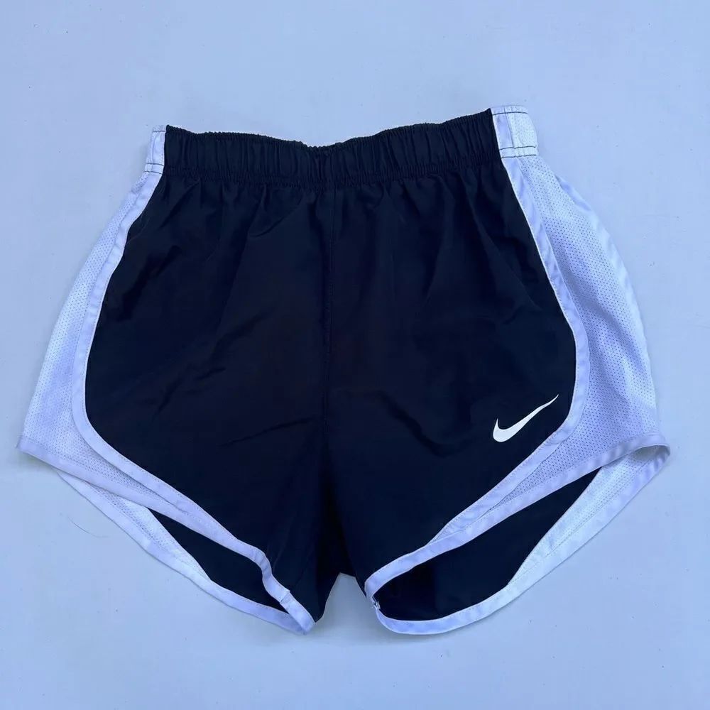 Nike Women's Black and White Shorts size XS